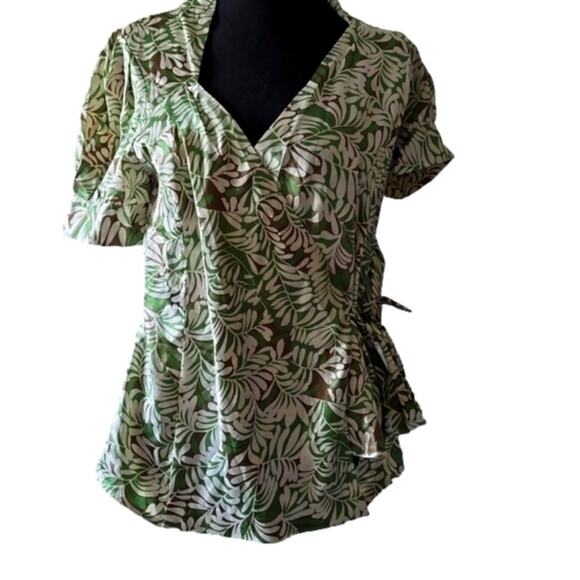 BCBGMAXAZRIA  Women's Wrap‎ around Blouse Size Medium - Picture 1 of 6